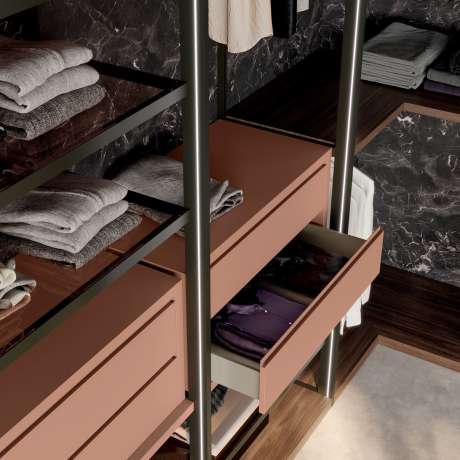 cabina-armadio-skeletro-3-orme-1092x1300