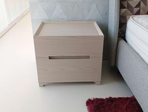 COMODINI "TRAY" CENEDESE