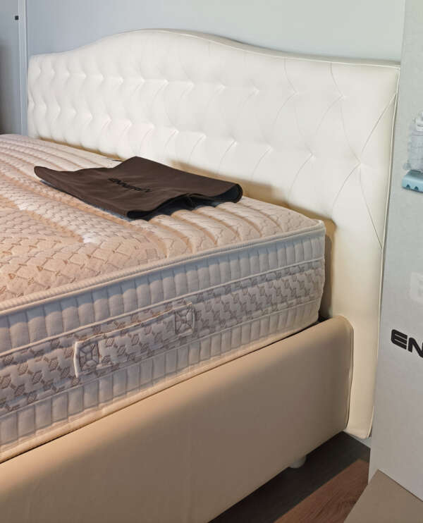 LETTO "DREAM CAPITONE''" NOCTIS
