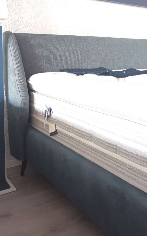 LETTO "HUG" SAMOA