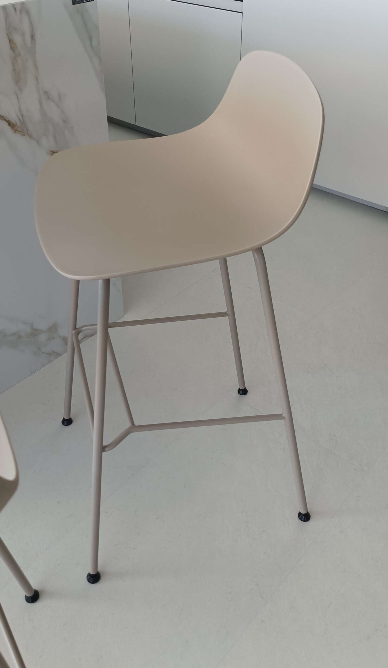 SGABELLO "PURE LOOP MINI 4 LEGS KITCHEN" INFINITI DESIGN - immagine 5