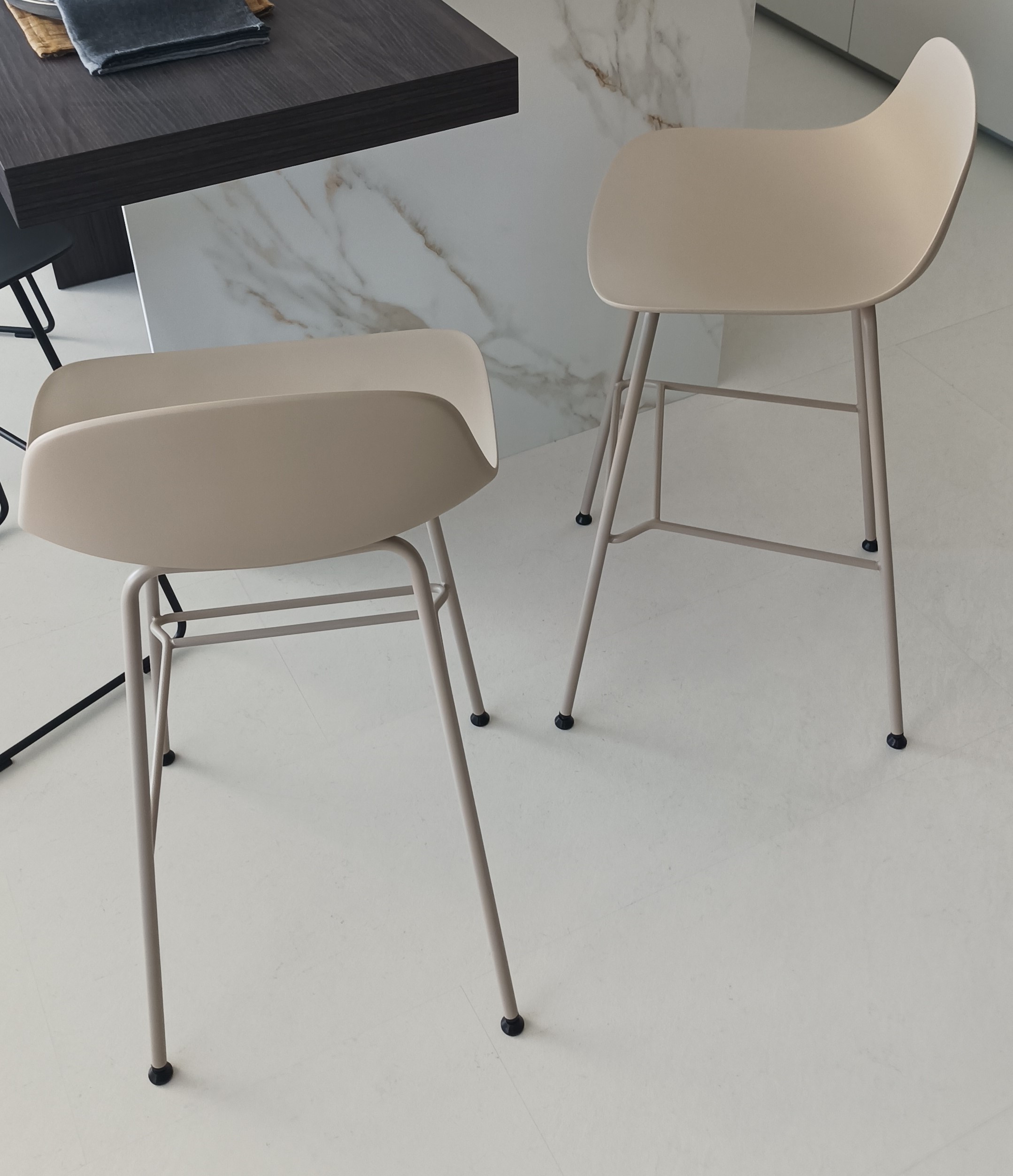 SGABELLO "PURE LOOP MINI 4 LEGS KITCHEN" INFINITI DESIGN