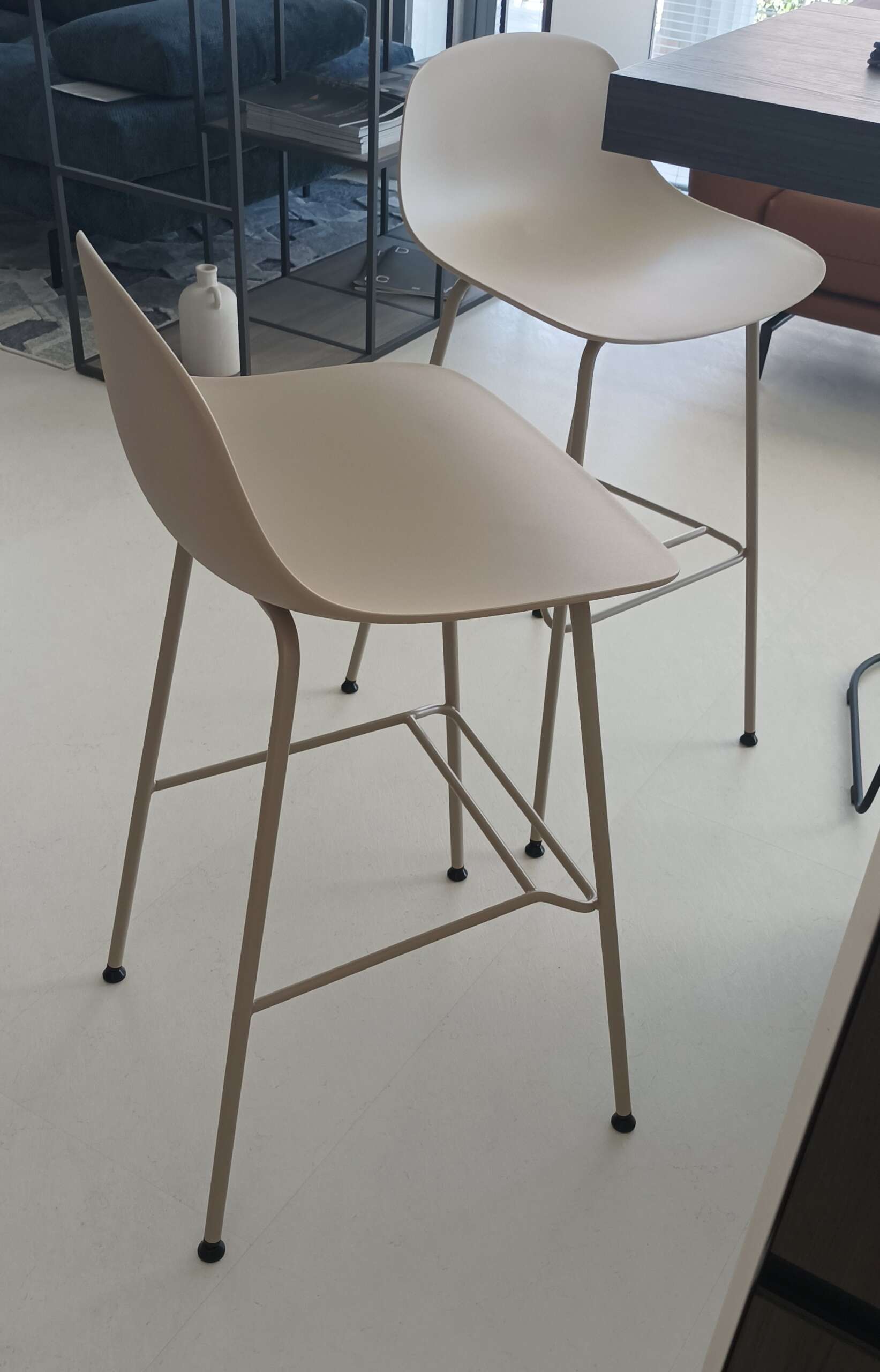 SGABELLO "PURE LOOP MINI 4 LEGS KITCHEN" INFINITI DESIGN - immagine 3